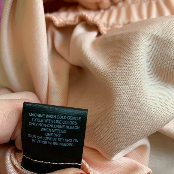 THREE PINK HEARTS FLORAL DRESS - Picture 8 of 8